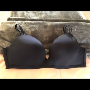 Victorias Secret Navy Blue t-shirt bra